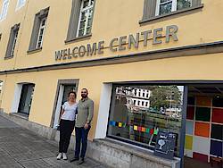 GI-Mitarbeitetende vor dem Welcome Center Stuttgart. Foto: Dr. Verena Andrei/WRS